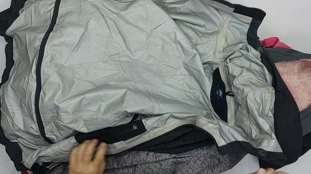 Куртки ветровки спорт softshell секонд оптом 18 пак