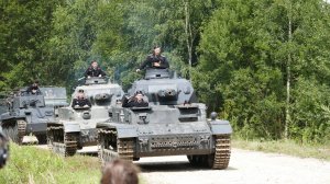 Колонна немецкой техники на съемках фильма "Василий Тёркин", 3 августа 2024