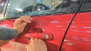 Оклейка Полиуретановой плёнки под ручками авто