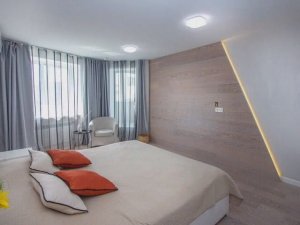 Продается однокомнатная квартира с дизайнерским ремонтом в Уфе по ул. Карла Маркса 60/1 слайдшоу