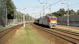 решил разогнаться. ЧС7-238 с поездом №109 Москва–Анапа | Переделкино