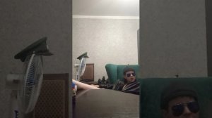 таджик у себя дома Стрим снимает