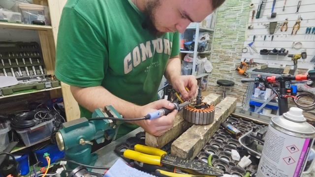 🔧 Ремонт электросамоката Kugoo Max Speed | Замена фазного (силового) провода мотор-колеса смотреть онлайн