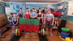 Днепрорудный отметил День физкультурника и 140-летие тяжелой атлетики в России