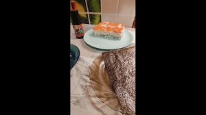 Это очень вкусно ленивые суши Просто язык проглотить можно