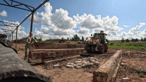 Эстакада для бревен из строительных отходов