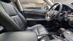 Lexus ES 250 2.5 AT (184 л.с.)