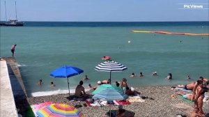 КРЫМ Ялта сегодня 13 августа 2025 пляж Приморский. Море и погода в Ялте сейчас. Обстановка на пляже
