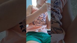 мы сбегаем с острова динозавра