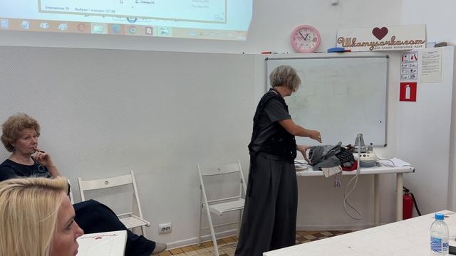 Выступление Оксаны Ткаченко на клубном дне в Шкатулочке 10.08.2025 смотреть онлайн