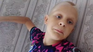 поддержать Ваню двумя пдпищиками