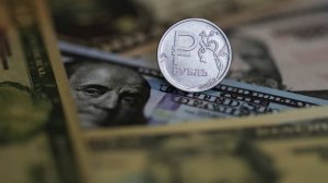 Власти России назвали нежелательный для экономики курс доллара