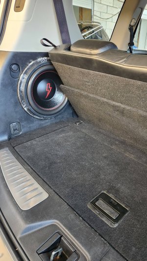 Корпус саббуфера собственными руками в ниссан патрол y62 qx80 в крыло. Объем 32 литра. ЗЯ