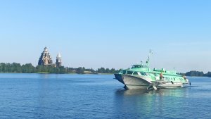 Путешествие в Карелию с детьми. День 3 и 4. Рускеала и поездка на ракете на Кижи