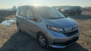 Забрали Honda Freed из таможни
