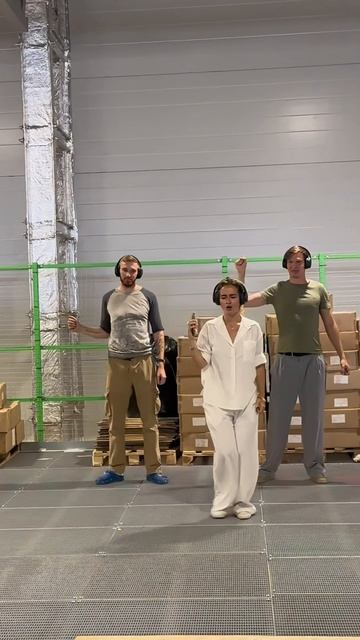 Что происходит на Гагарин Урал Заводе?! #урал #уралзвук #уралсаунд #uralsound #ural #буланова смотреть онлайн