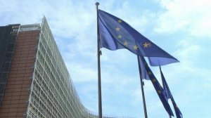 По данным СВР, Еврокомиссия изучает сценарии смены власти в Будапеште