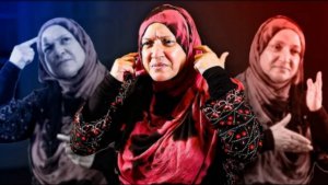 Неслышащая, но услышанная сердцем: 18 человек приняли ислам благодаря ей.