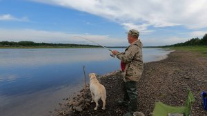 Рыбалка на фидер и спиннинг / Тестируем новый силикон и прикормку / Кто победит? силикон или фидер