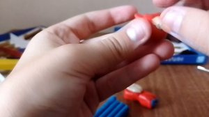 красный кот из пластилина