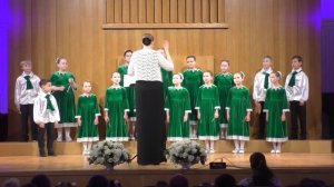 Младший хор на Отчетном концерте "Радуги" (май, 2024).