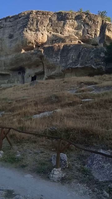 Я в Бахчисарае в чувут-скале