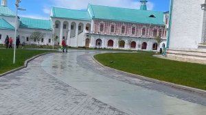 Цветущий майский сад в Новом Иерусалиме. 29 мая.