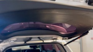 Видеопрезентауия автомобиля Toyota RAV4