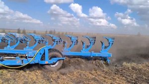 Плуг оборотный "Пересвет 8+1" Курская область