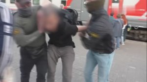 ‼🇷🇺⚡ФСБ задержала украинского агента, который хотел убить наших военных, чтобы сбежать на Украину