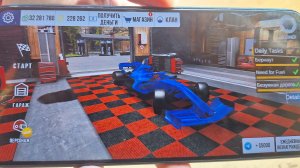 играем в кар паркинг