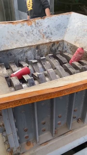 Shredder Machine shorts 37