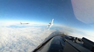 Пролет перед натовским самолётами