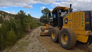 Грейдеруем дорогу. Джон Дир