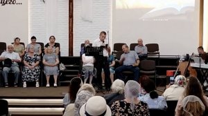 Посещайте собрания,  стих  10.08.2025
