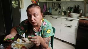 МУКБАНГ/ ПЮРЕШКА И ОКУНЬ/ МОЯ НЕСПОКОЙНАЯ БОШКА