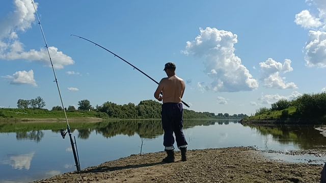 Подлещик смотреть онлайн