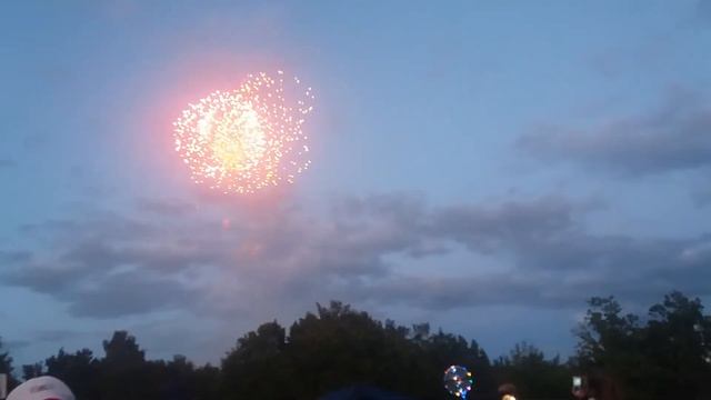 Салют. Гродно. 3 июля 2019. Курган Славы. День Независимости. смотреть онлайн