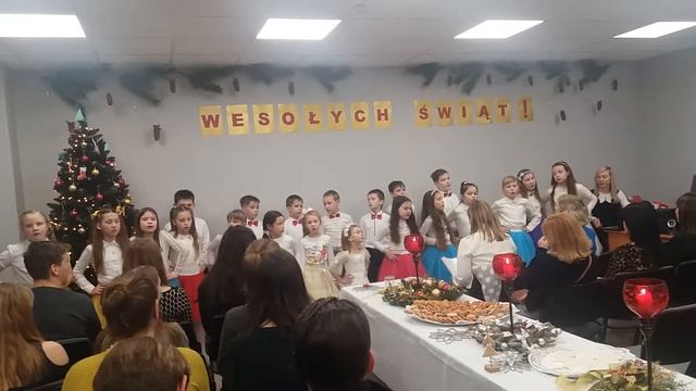 Рождественские песни Świąteczne piosenki смотреть онлайн