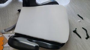 Установка бустера с isofix с новым поролоном для бустера