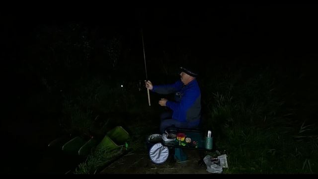 На фидер с ночевкой на водохранилище. смотреть онлайн