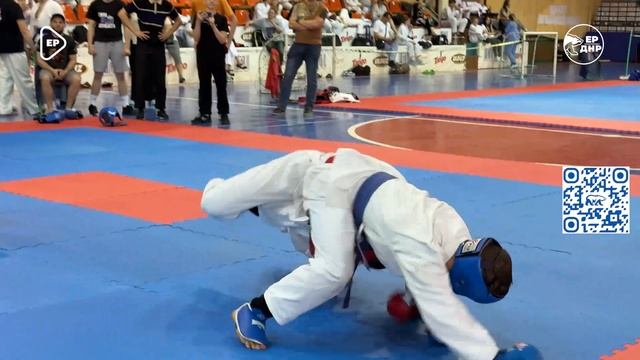 В Донецке провели чемпионат и первенство республики по рукопашному бою смотреть онлайн