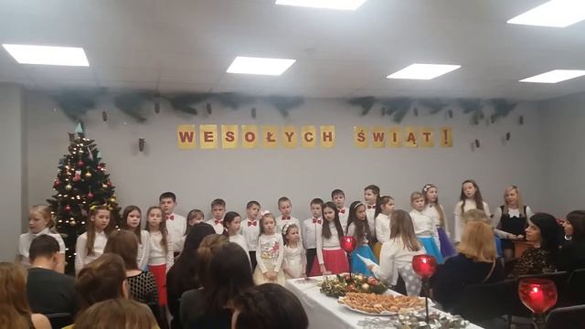 Рождественские песни Świąteczne piosenki смотреть онлайн
