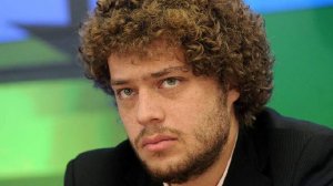 Суд приговорил блогера Варламова к восьми годам колонии по делу о фейках о ВС РФ