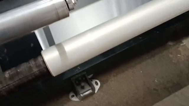 Продольная резка рулона пленки 75 мкн 2 ручья