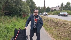 Жизнь после инсульта.Прогулка вдоль частного сектора.Август 2025.