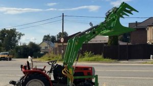 Универсальный фронтальный погрузчик для любых задач. Работает безотказно год за годом.