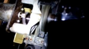 Стиралка. Сорвало зубья на 2-х шестерёнках.