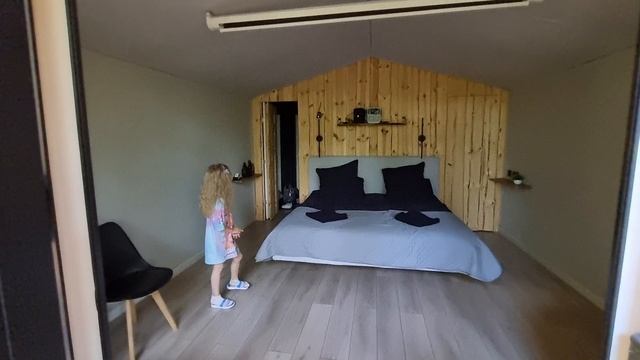 Выходные на Базе отдыха смотреть онлайн