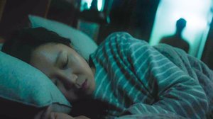 МАНЬЯК КАЖДУЮ НОЧЬ СПИТ С ДЕВУШКОЙ БЕЗ ЕЁ СОГЛАСИЯ | КРАТКИЙ ПЕРЕСКАЗ ФИЛЬМА